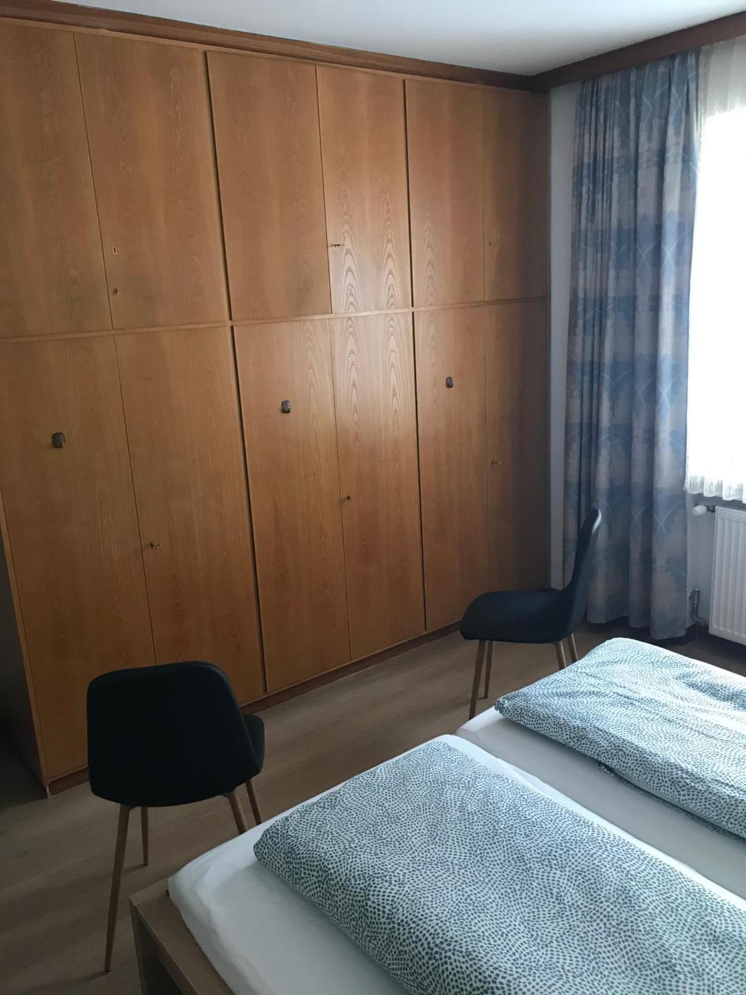 Ferienwohnung Haus Michael Niederdorf Zimmer foto
